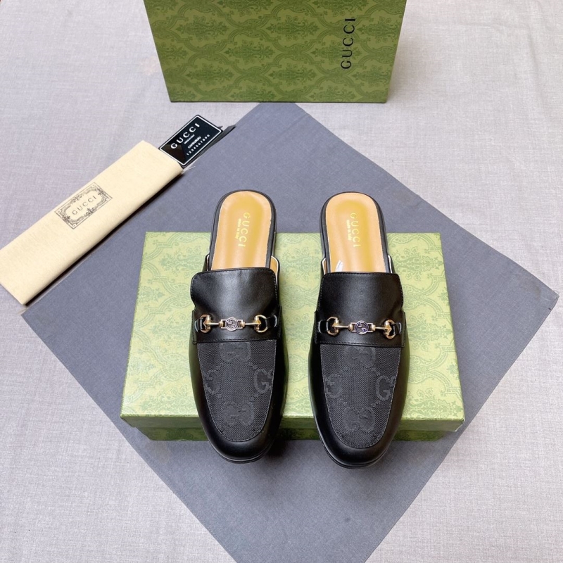 G*u*i slippers